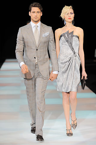 Giorgio Armani / - 2010